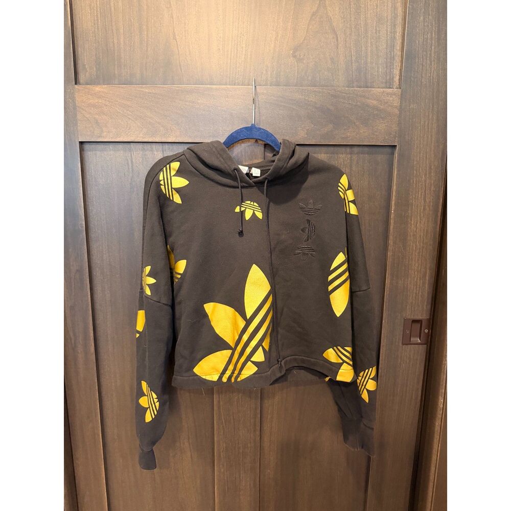 Adidas Cropped Sweatshirt and Joggers Set